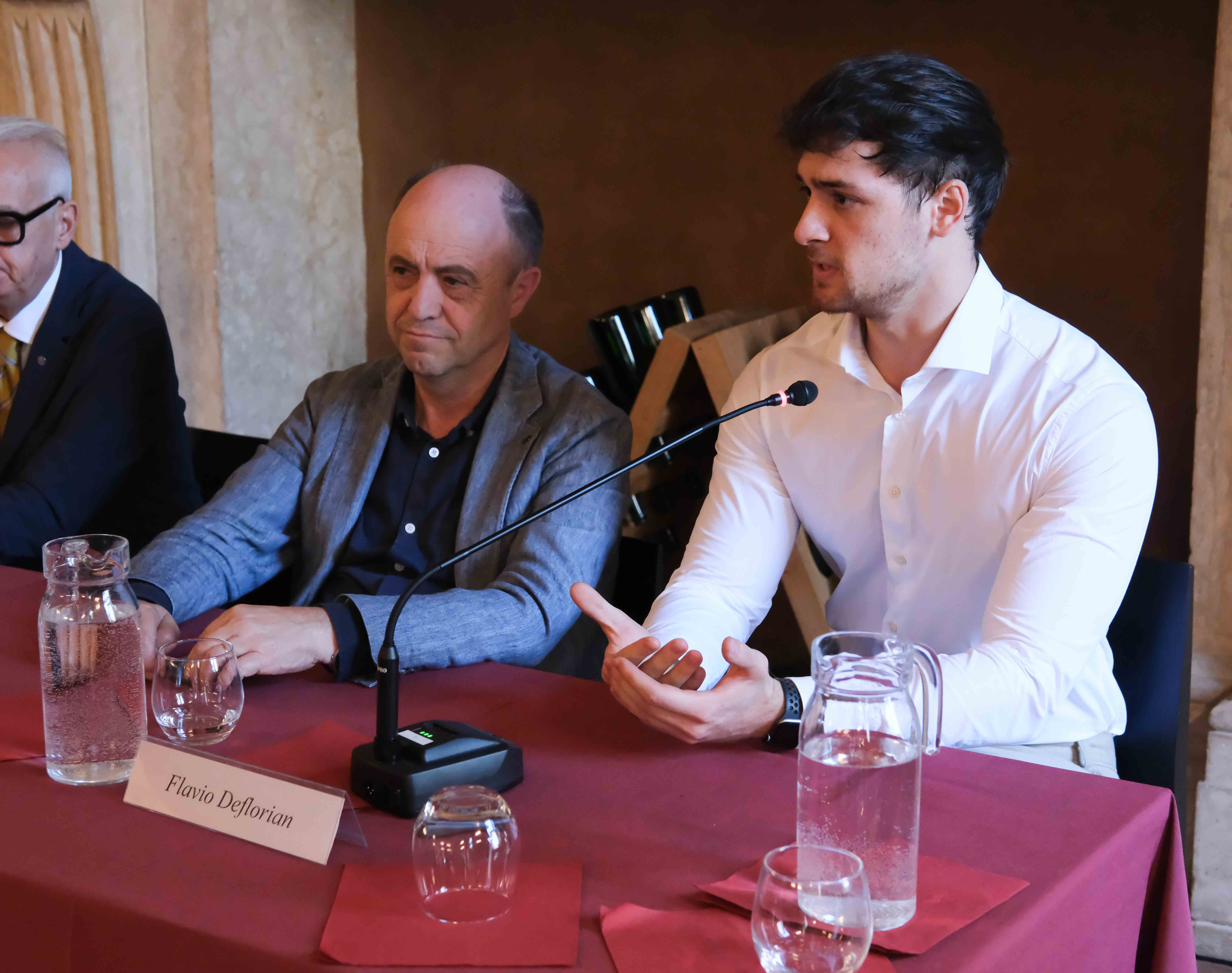 Paolo Aliprandi e il rettore Flavio Deflorian a Palazzo Roccabruna @Federico Nardelli_Walden Photo Studio