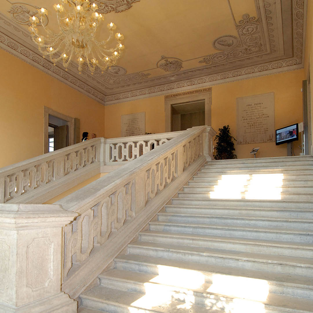 scalinata del palazzo di Psicologia